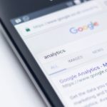 Google Adds Icon and View More Button on Search Results